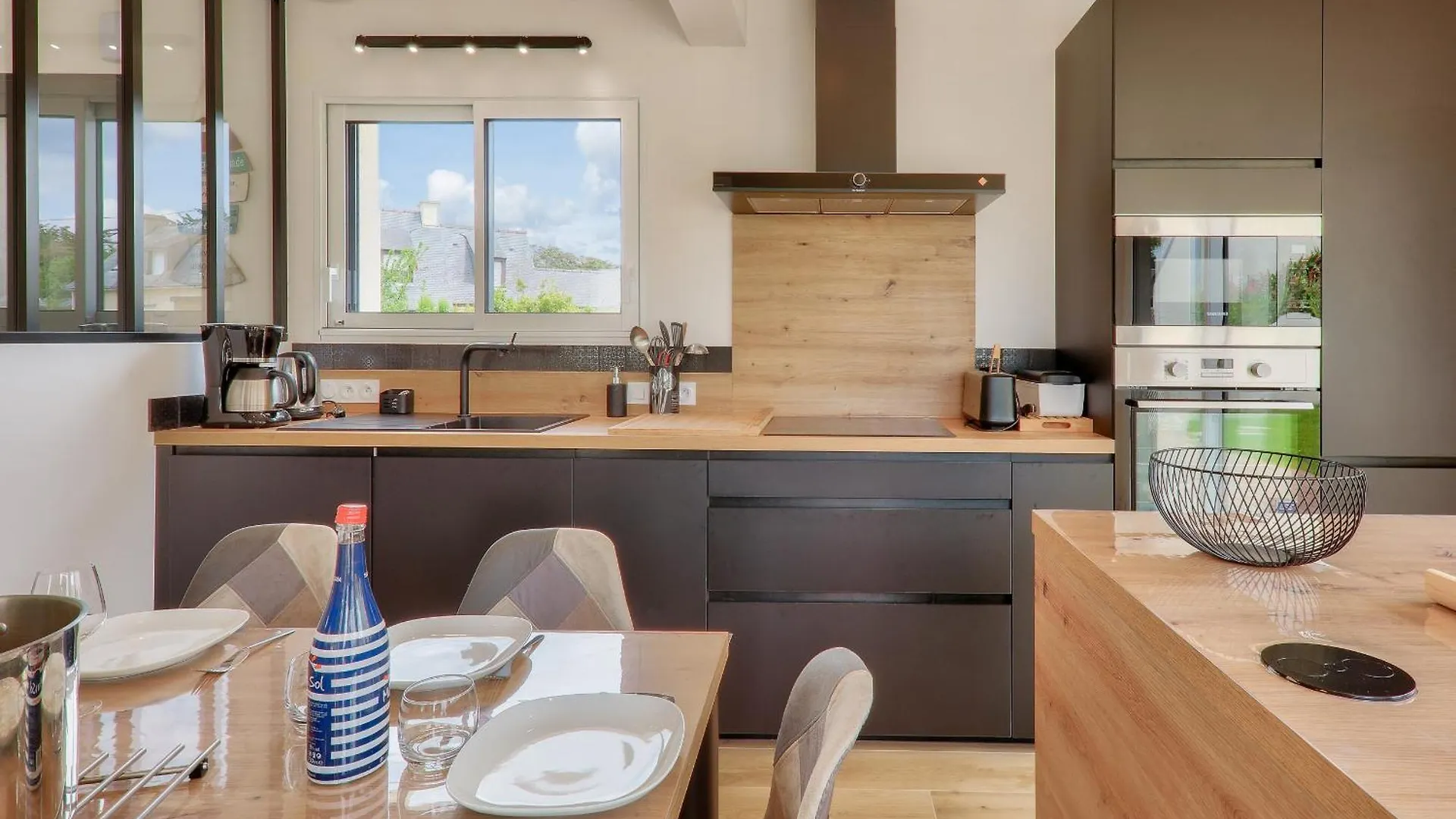 Maison Avec Jardin - A 400M Plage Des Govelins 圣吉勒达德吕伊